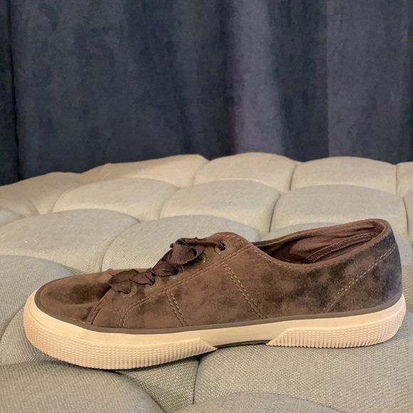 Lauren Ralph Lauren Velvet Sneaker - Picture 8 of 12